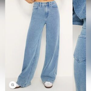 Good American Good Skate Jeanius Sweatpants